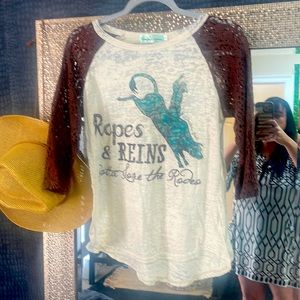 Southern Grace T-shirt, half sleeve size medium rodeo, ropes cowgirl shirt
